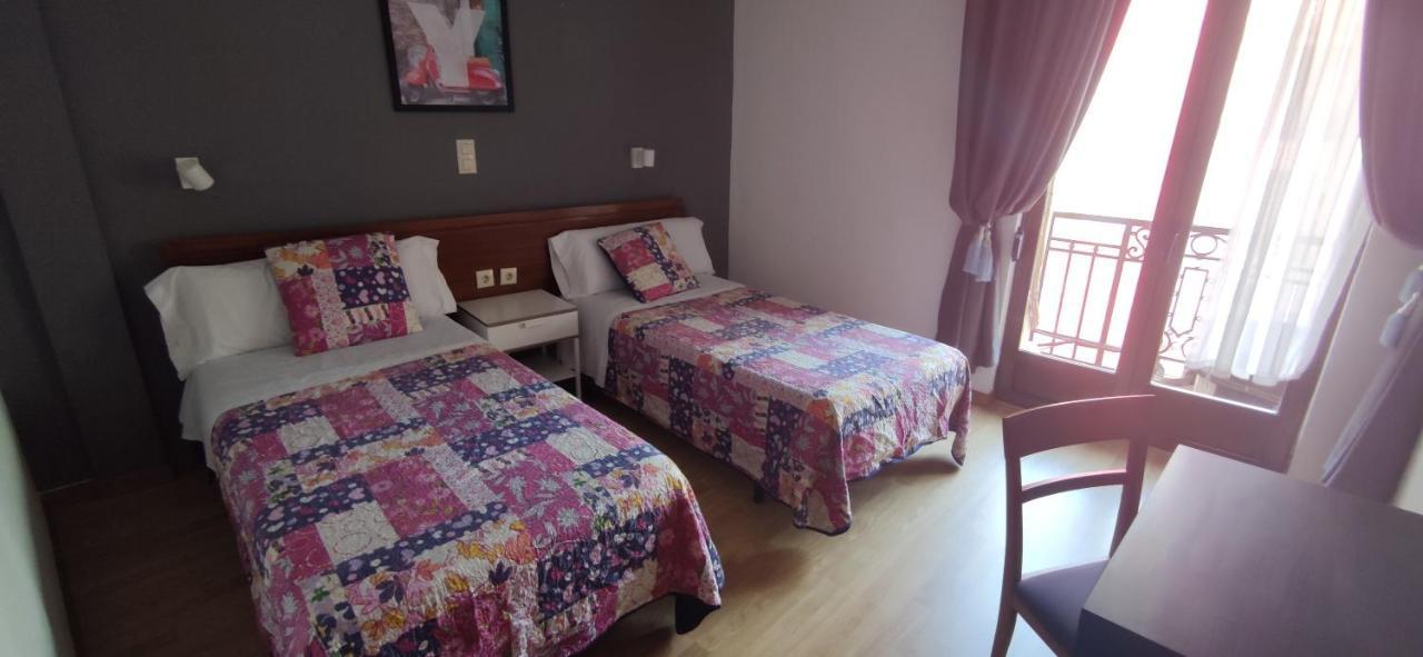 Hostal Felipe V 马德里 外观 照片