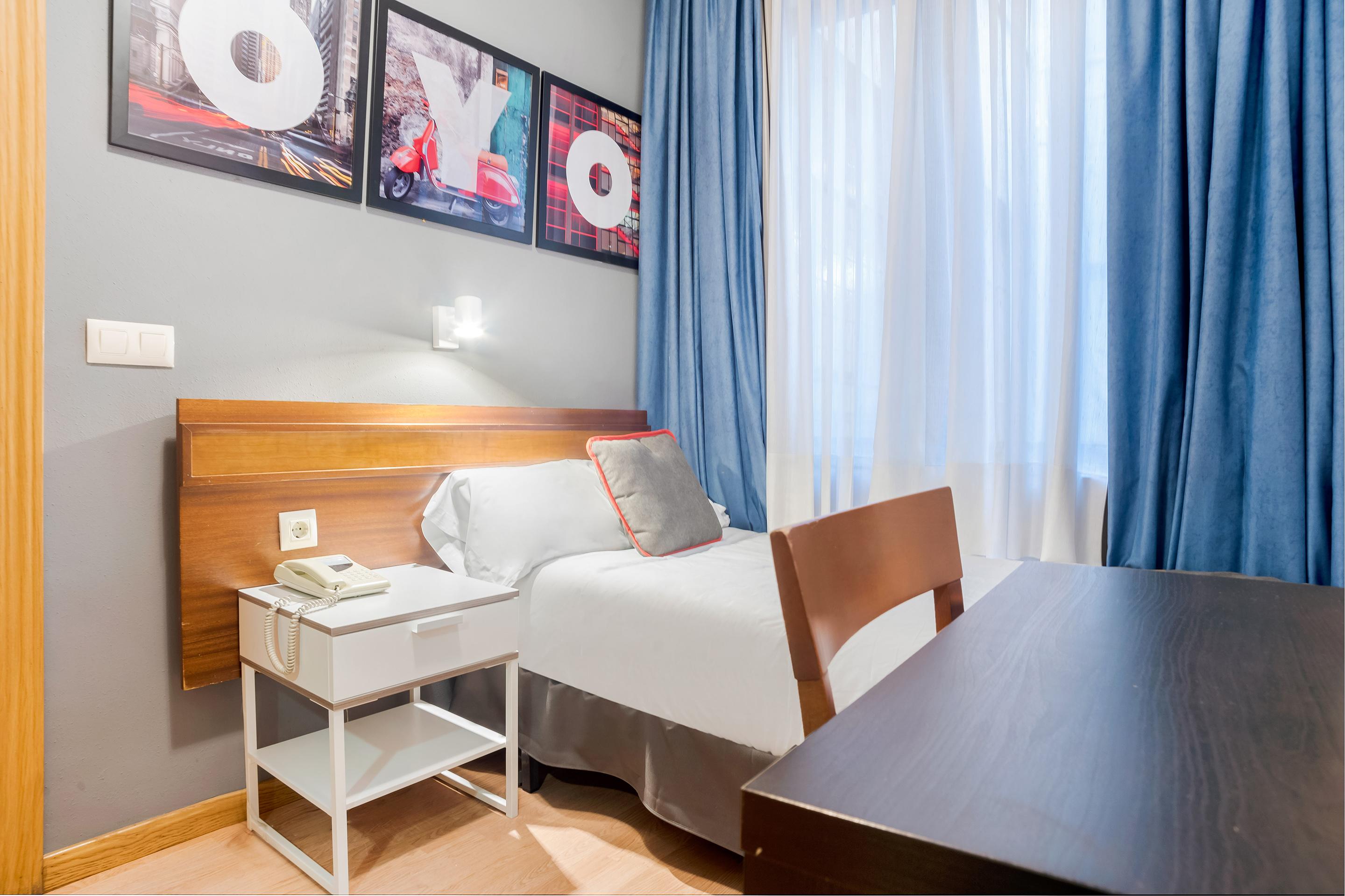 Hostal Felipe V 马德里 外观 照片